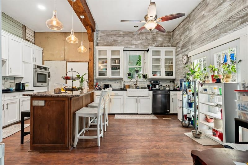 210 S Corporation Street, Hillsboro TX 76645 - Photo 8