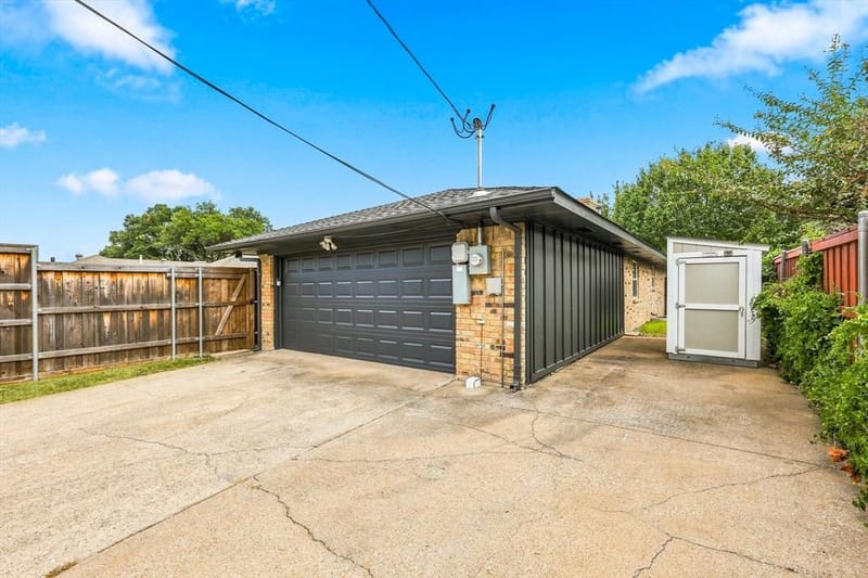 308 Canyon Valley Drive, Richardson TX 75080 - Photo 23