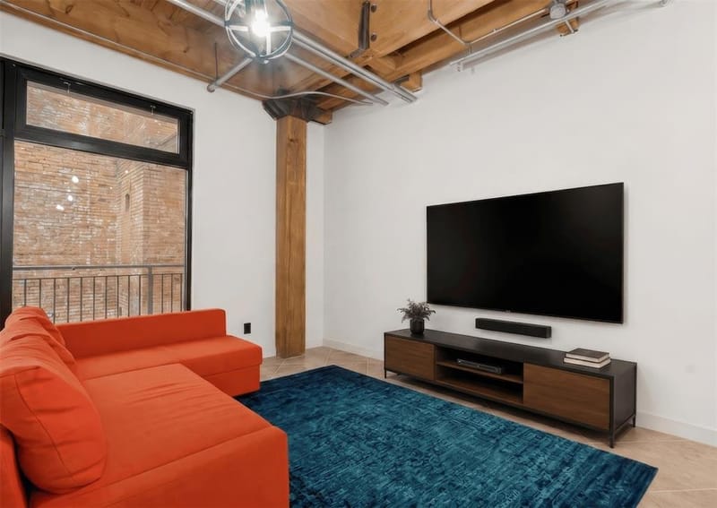 509 elm Street # 401, Dallas TX 75202 - Photo 2