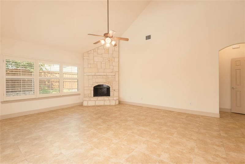 8216 Livingston Lane, McKinney TX 75072 - Photo 12