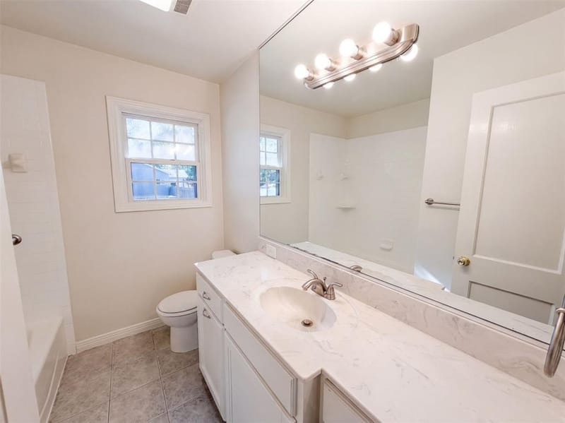 3802 Poinsettia Drive, Dallas TX 75211 - Photo 12