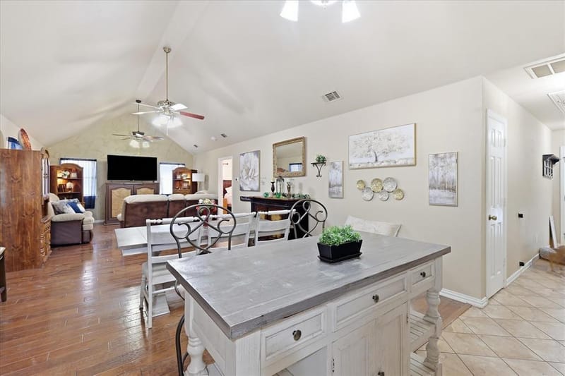5855 Ge Horton Road, Justin TX 76247 - Photo 9