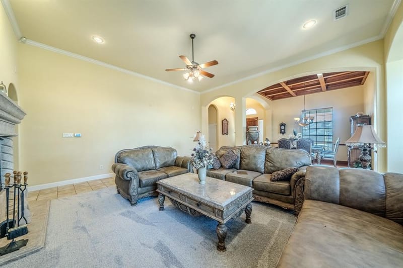 1309 Heritage Hill Drive, DeSoto TX 75115 - Photo 4
