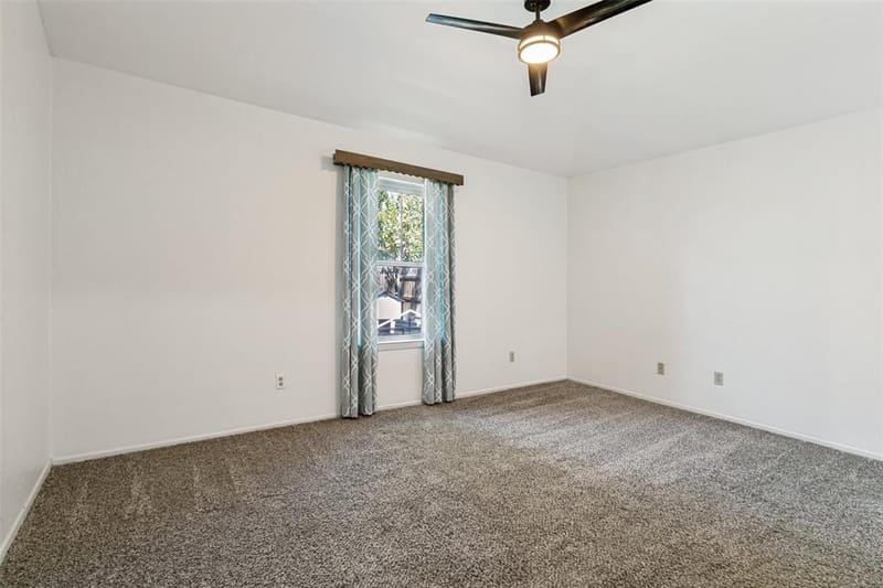 424 Allencrest Drive, White Settlement TX 76108 - Photo 19