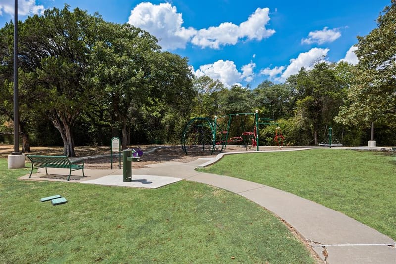 1706 Eastcliff Drive, Dallas TX 75217 - Photo 26