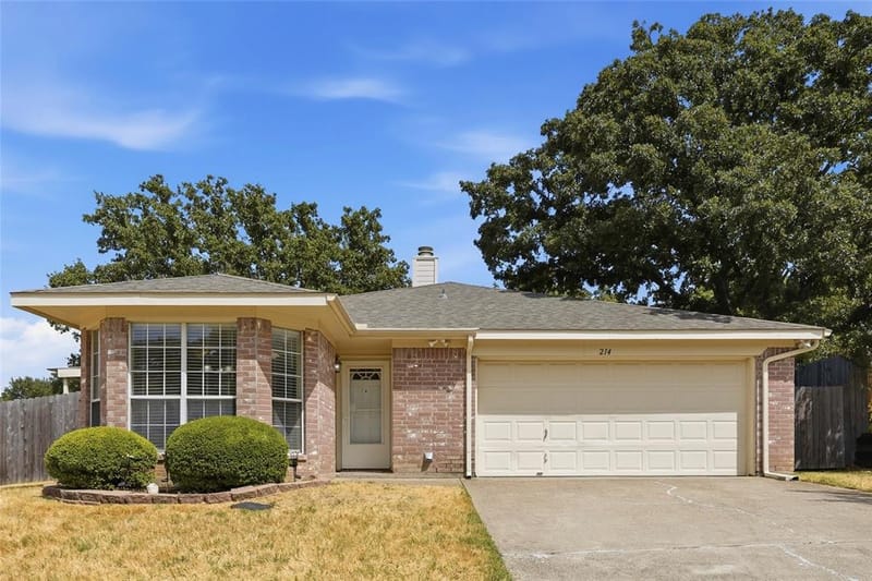 214 Merlin Drive, Weatherford TX 76086