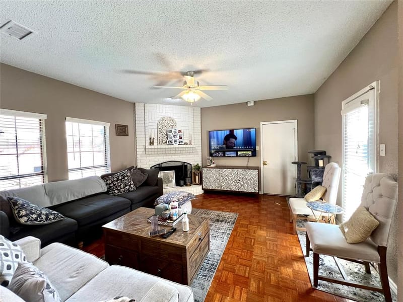 7013 Tremont Lane, Rowlett TX 75089 - Photo 9