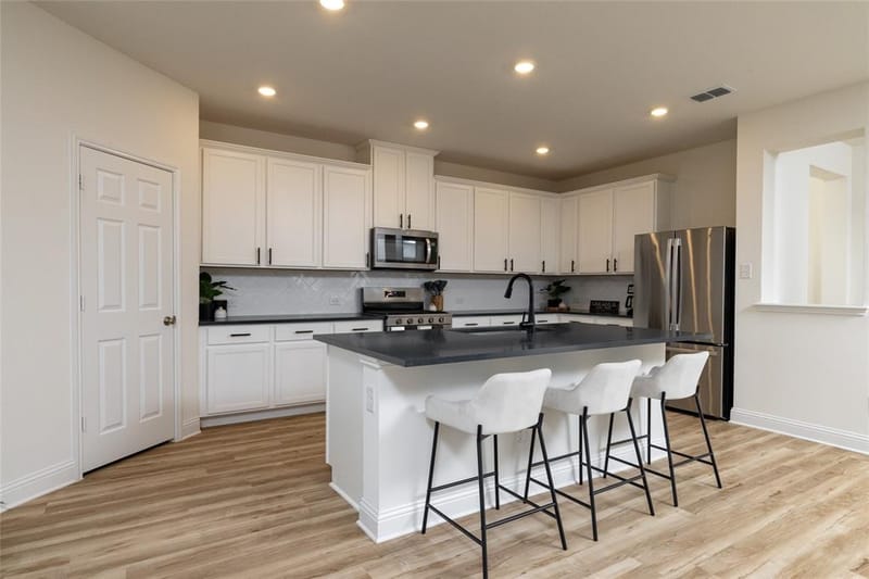 212 Colvin Lane, Justin TX 76247 - Photo 12