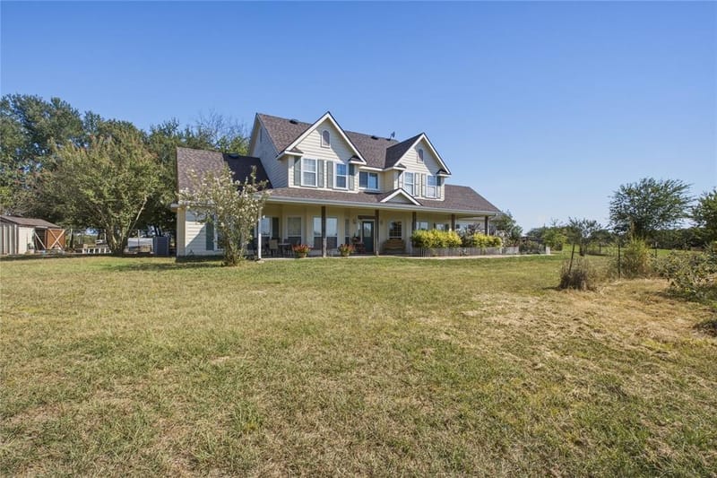4905 County Road 1134, Leonard TX 75452