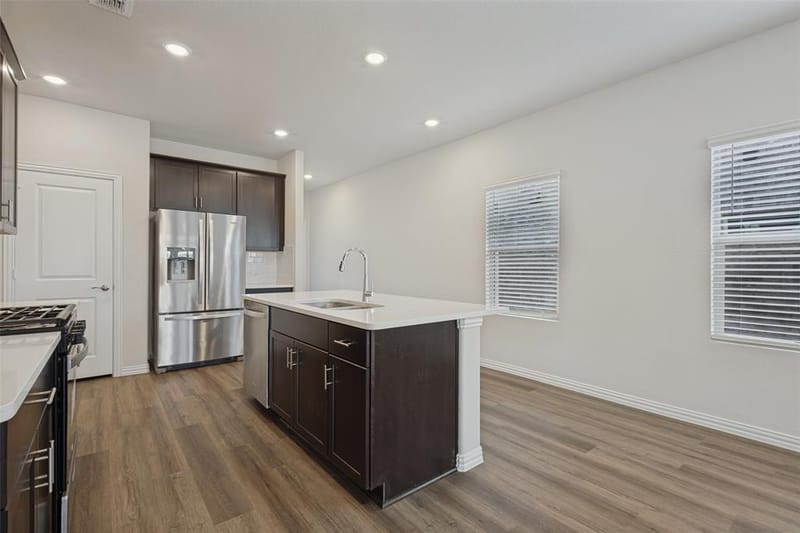 610 Hemingway Lane, Lowry Crossing TX 75069 - Photo 8