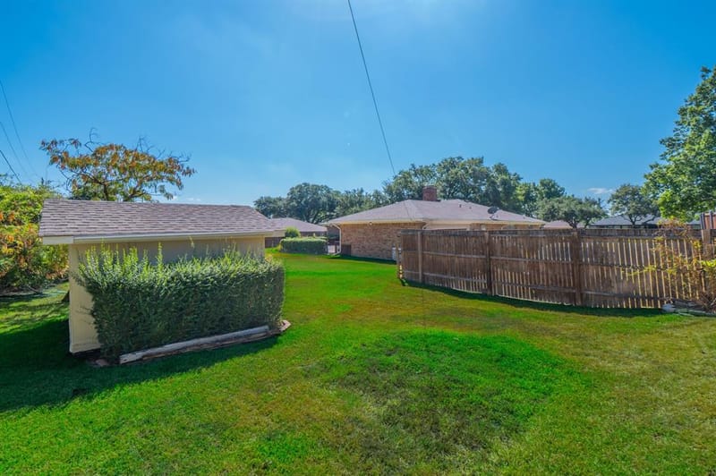 141 Villa Park Drive, Highland Village TX 75077 - Photo 5