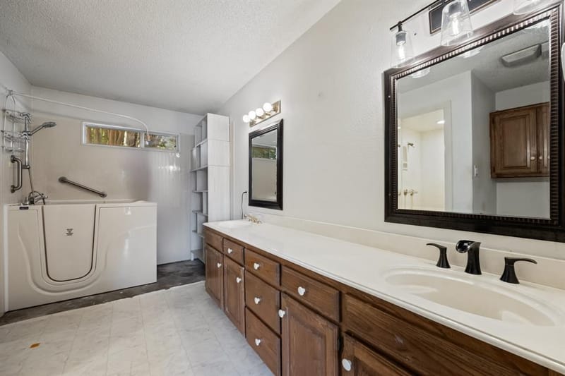 5910 County Road 3515, Quinlan TX 75474 - Photo 25