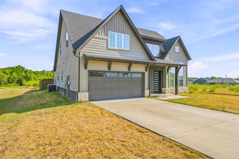 1316 Shawnee Trail, Granbury TX 76048 - Photo 34