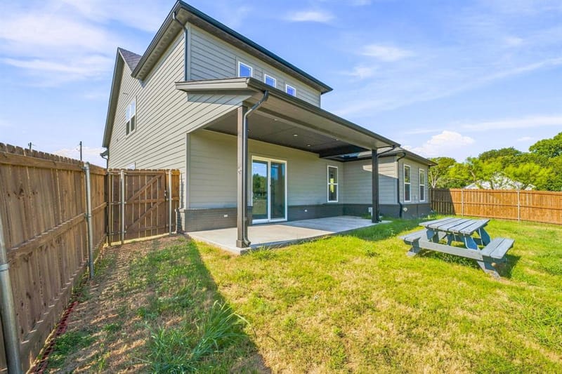 1316 Shawnee Trail, Granbury TX 76048 - Photo 29