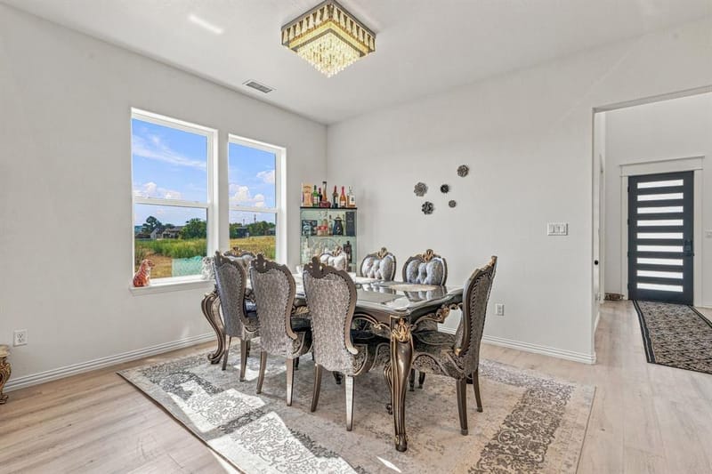 1316 Shawnee Trail, Granbury TX 76048 - Photo 8