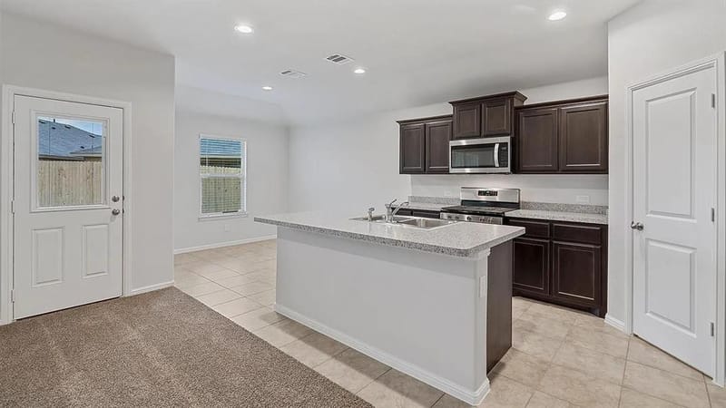 637 Cofer Way, Fort Worth TX 76131 - Photo 6