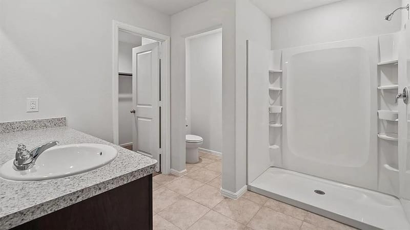 637 Cofer Way, Fort Worth TX 76131 - Photo 5