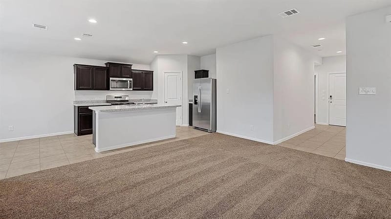 637 Cofer Way, Fort Worth TX 76131 - Photo 4