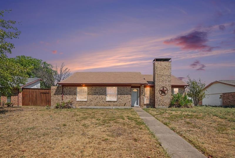 711 Valley Hill Road, Duncanville TX 75137
