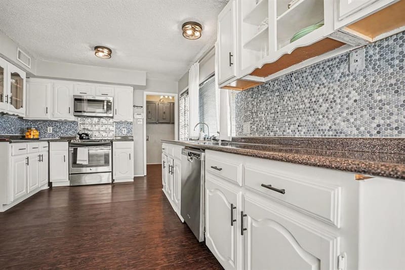 711 Valley Hill Road, Duncanville TX 75137 - Photo 9