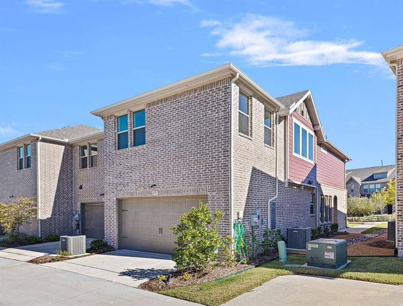 4335 Fall Blossom Drive, Arlington TX 76005 - Photo 33