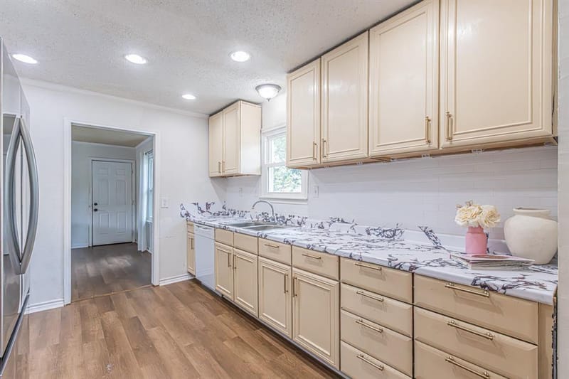 5761 Tracyne Drive, Westworth Village TX 76114 - Photo 13