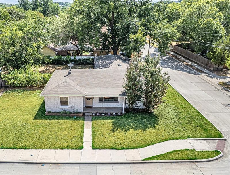 5761 Tracyne Drive, Westworth Village TX 76114