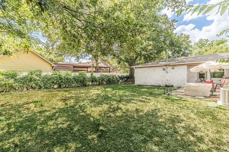 5761 Tracyne Drive, Westworth Village TX 76114 - Photo 37