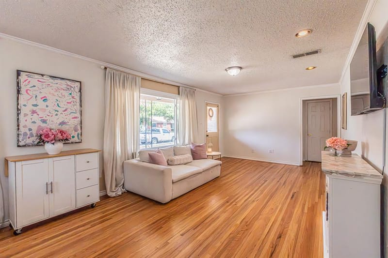 5761 Tracyne Drive, Westworth Village TX 76114 - Photo 8