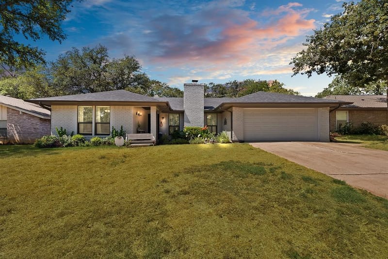 2500 Highgate Drive, Arlington TX 76016