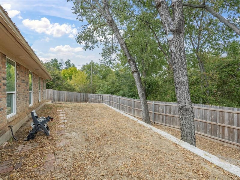 1701 Queen Street, Fort Worth TX 76103 - Photo 24