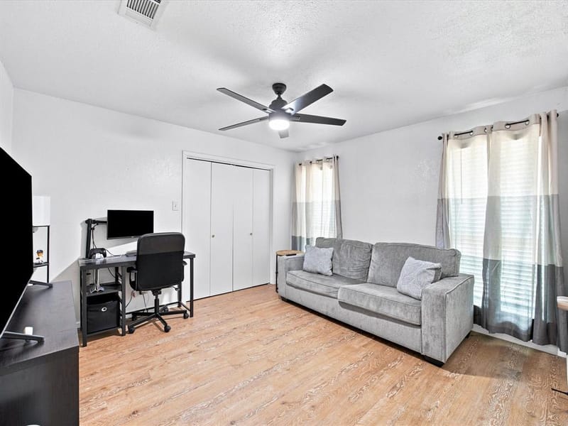 1701 Queen Street, Fort Worth TX 76103 - Photo 15