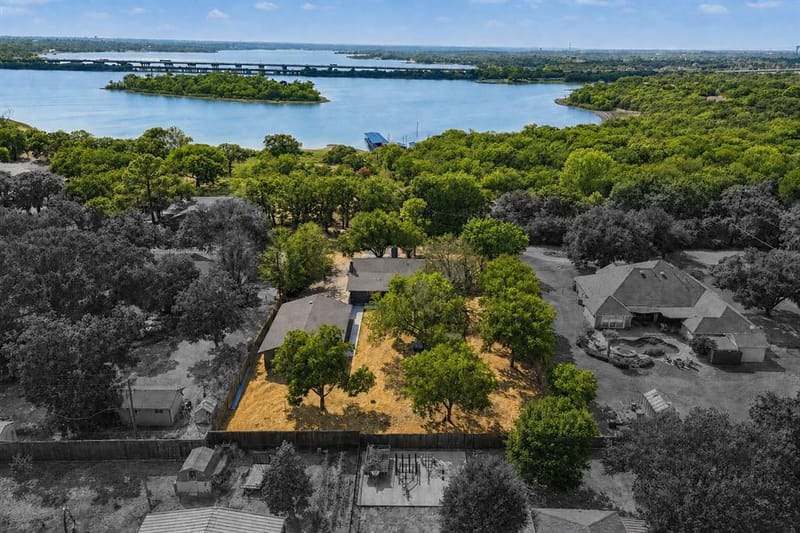 120 Wild Oak Lane, Hickory Creek TX 75065