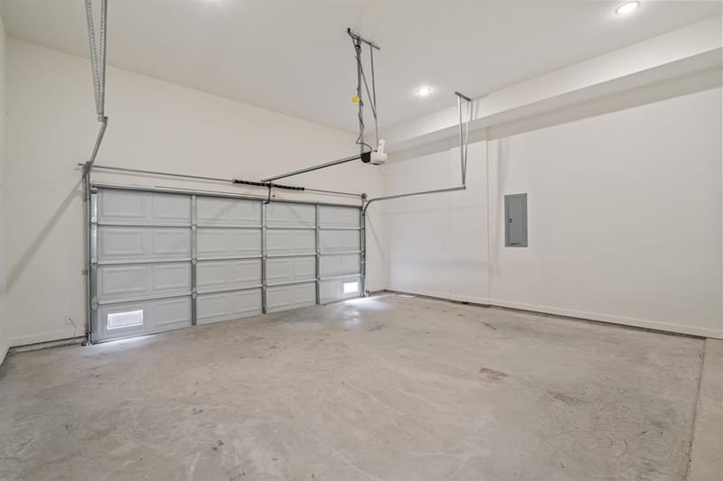 2725 Azalea Park Circle, Fort Worth TX 76107 - Photo 5