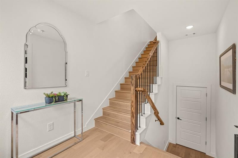 2725 Azalea Park Circle, Fort Worth TX 76107 - Photo 4