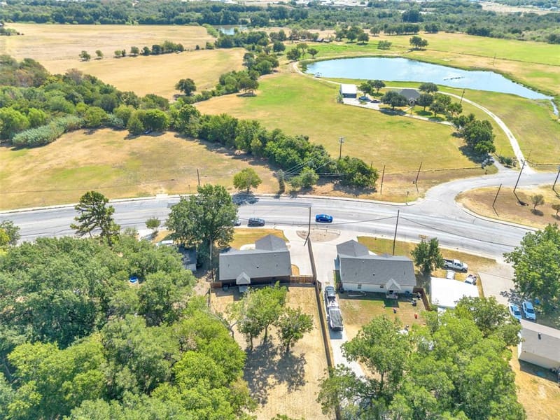 928 Country Club Road, Cleburne TX 76033 - Photo 34