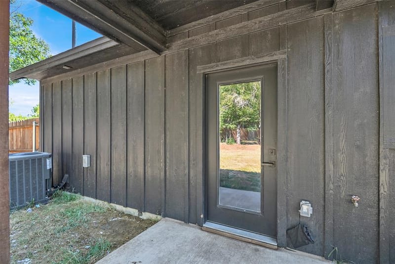 928 Country Club Road, Cleburne TX 76033 - Photo 31