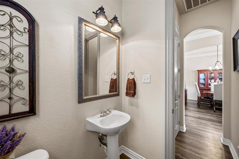 1480 Bristol Lane, Lewisville TX 75077 - Photo 8