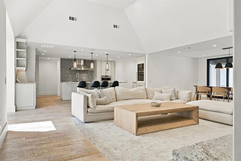 6915 Stefani Drive, Dallas TX 75225 - Photo 10