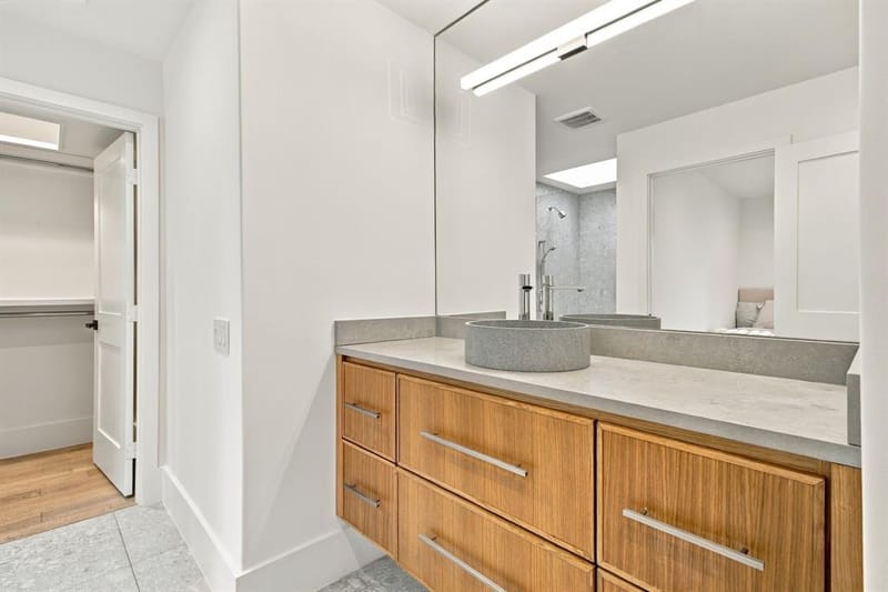 6915 Stefani Drive, Dallas TX 75225 - Photo 31