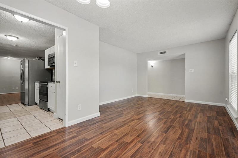 8810 Miami Drive, Rowlett TX 75088 - Photo 9