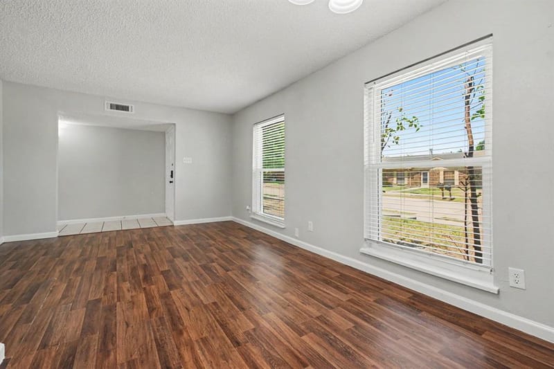 8810 Miami Drive, Rowlett TX 75088 - Photo 8