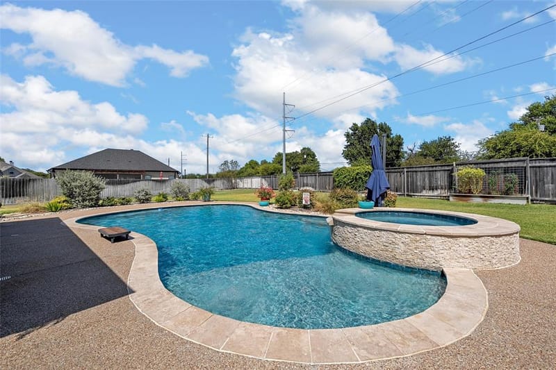 804 Gallant Fox, Hewitt TX 76643 - Photo 28