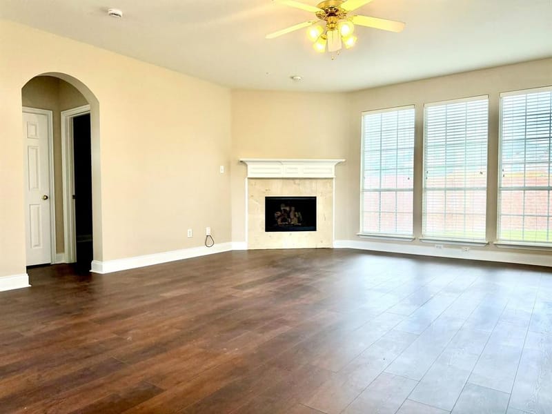 8300 Charleston Street, Irving TX 75063 - Photo 17