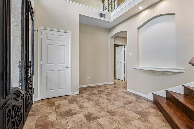 3720 Cripple Creek Court, Bedford TX 76021 - Photo 3