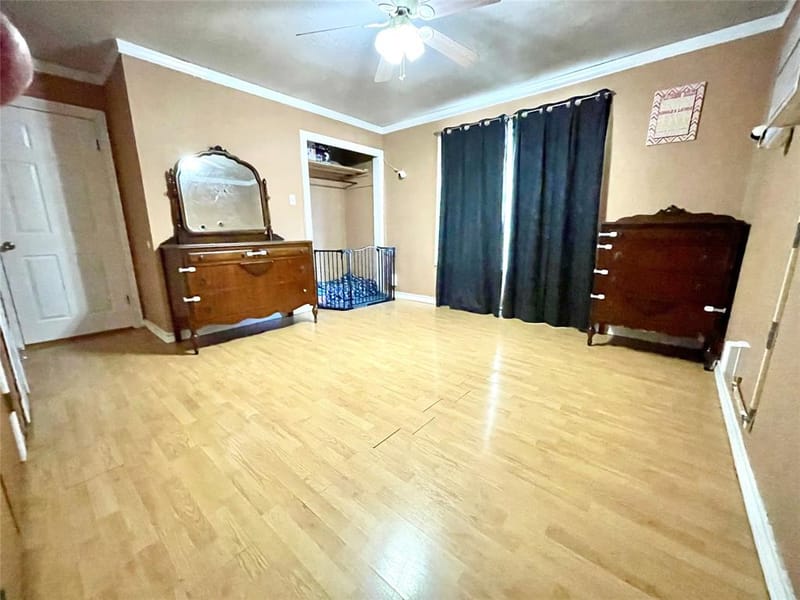 209 N Bowie Street, Jacksboro TX 76458 - Photo 8