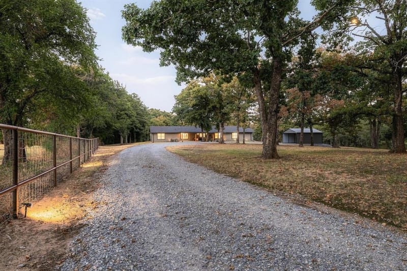 230 Frosty Hollow Road, Denison TX 75021