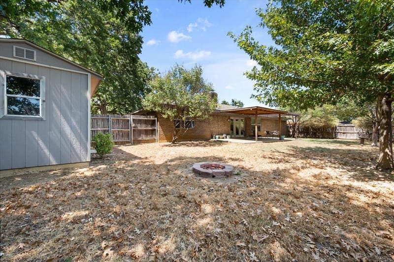 2709 Burnwood Court, Arlington TX 76016 - Photo 27