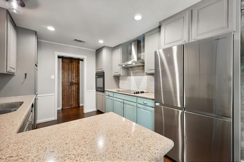 2709 Burnwood Court, Arlington TX 76016 - Photo 12