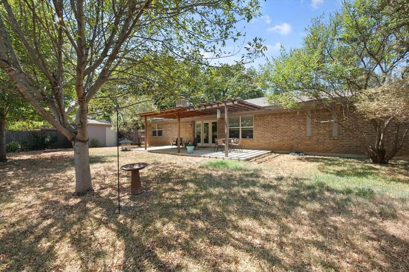 2709 Burnwood Court, Arlington TX 76016 - Photo 26